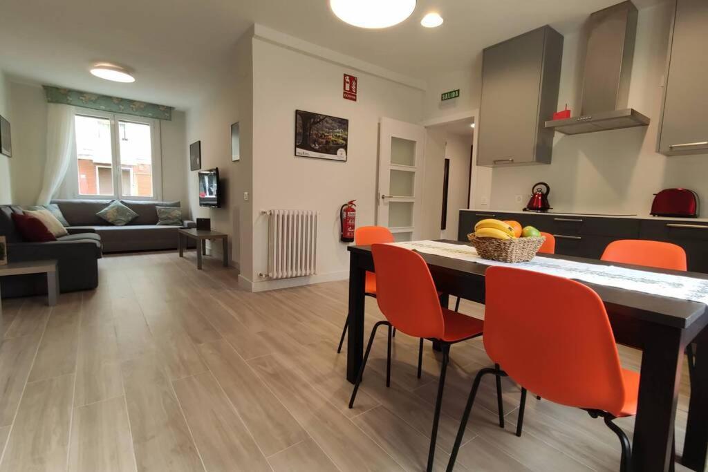 Larraina By Clabao Apartamento Pamplona Exterior foto